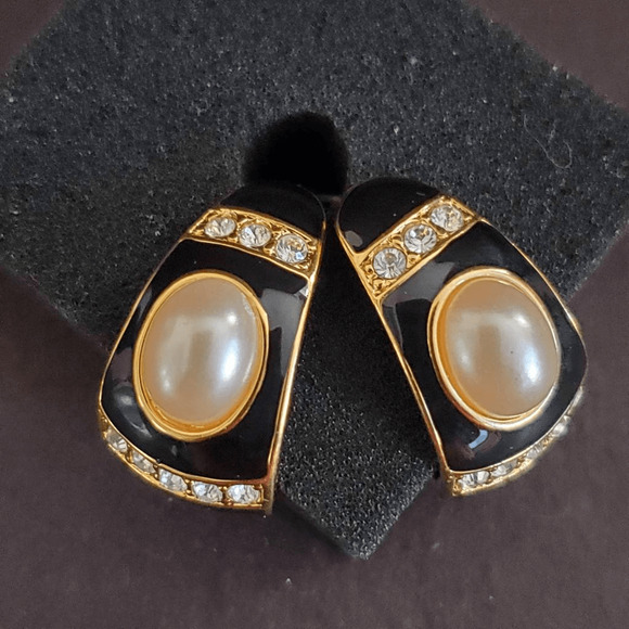 Joan Rivers Faux Pearl Rhinestone Black Enamel Gold Tone Post Earrings - Picture 1 of 6